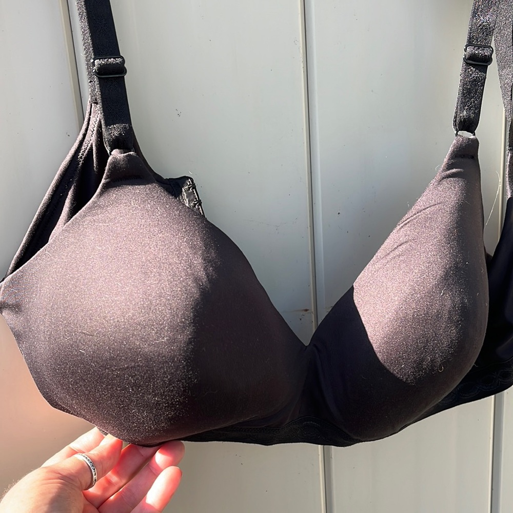 Warners bra. Worn 2x like new.